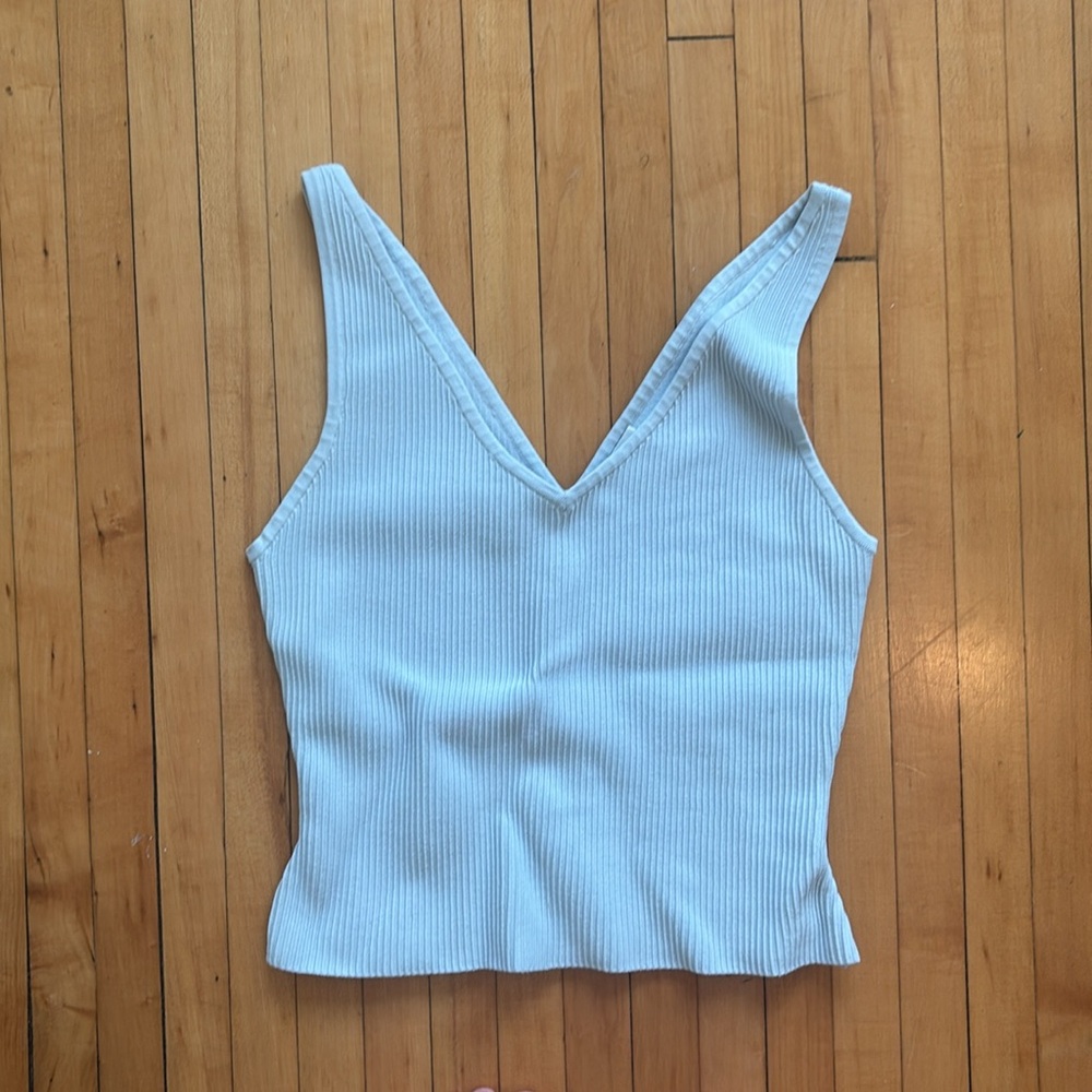 Babaton Sky Blue V-Neck Sculpt Knit Tank